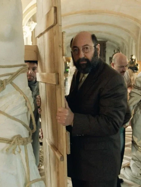 Les Héros du Louvre